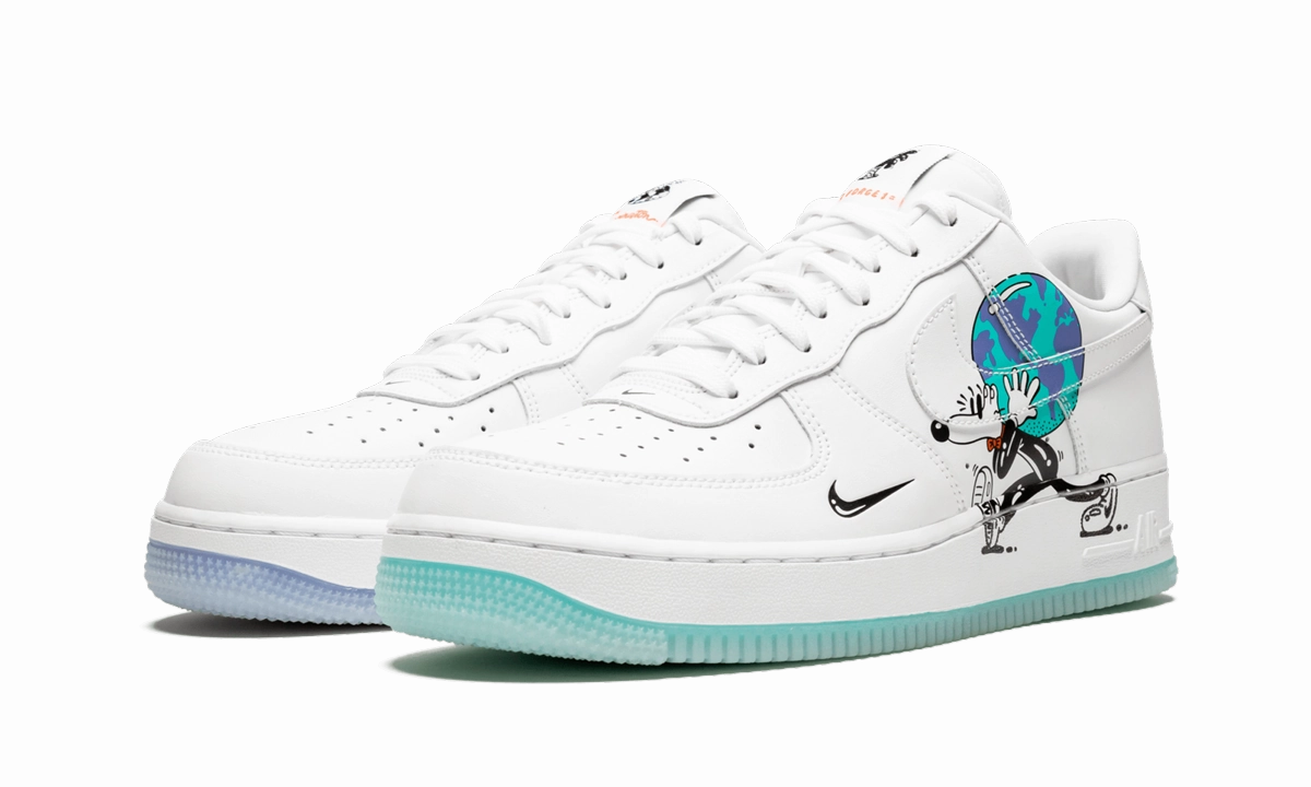 Air Force 1 Flyleather QS "Earth Day" Partner Hike Effortless Motion