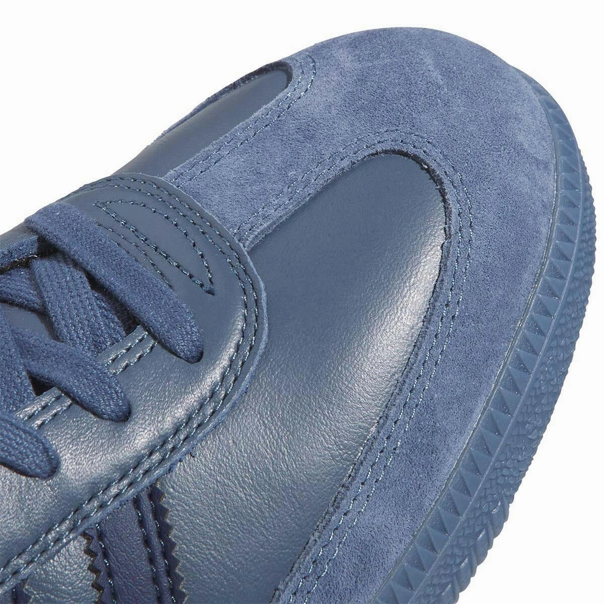 Adidas - Samba Adv Shoes Preloved Ink/Gold Metallic Slip On Style Flexible Torsion Bar