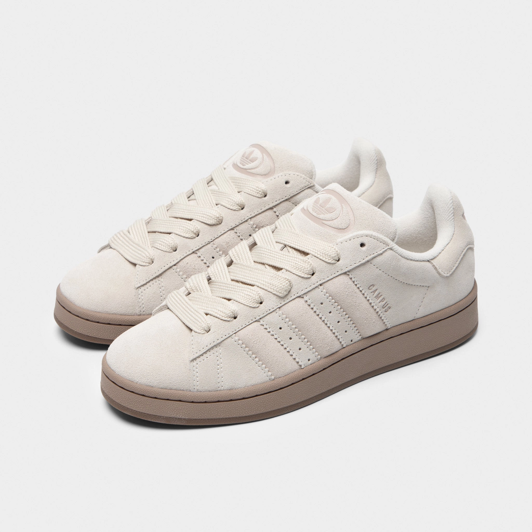 Timeless Support adidas Campus 00s Off White / Aluminum