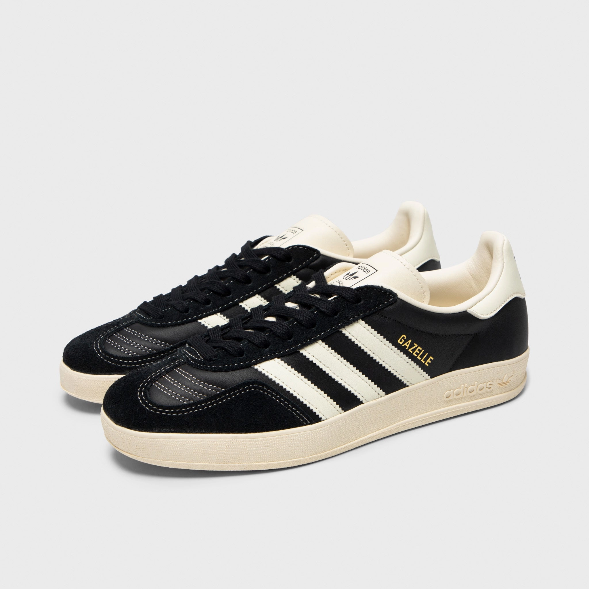 Lightweight Material adidas Gazelle Indoor Black / White - Gold