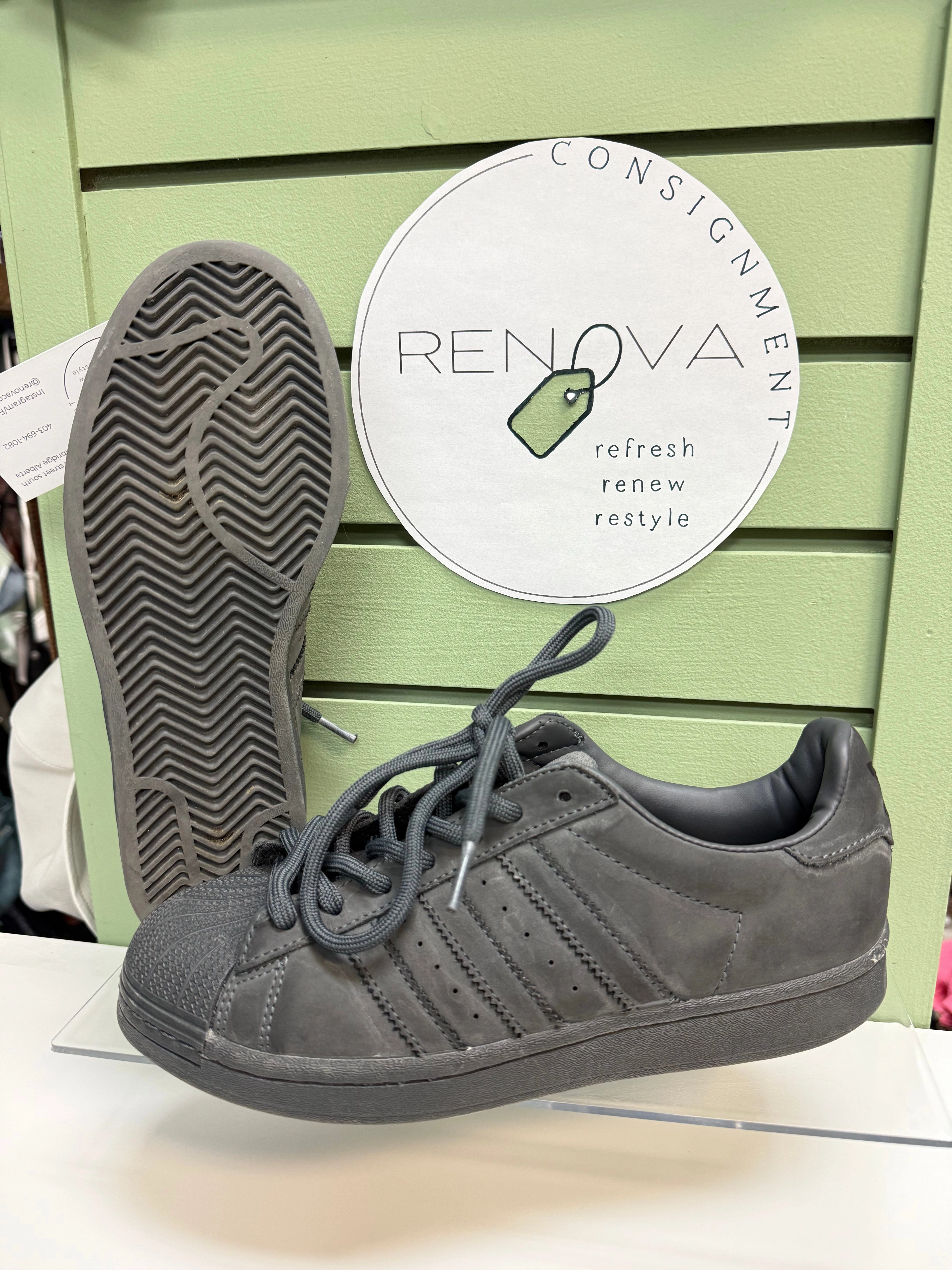 Adidas Grey/Grey Superstar Sneakers (Womens 8) Oversized Tongue