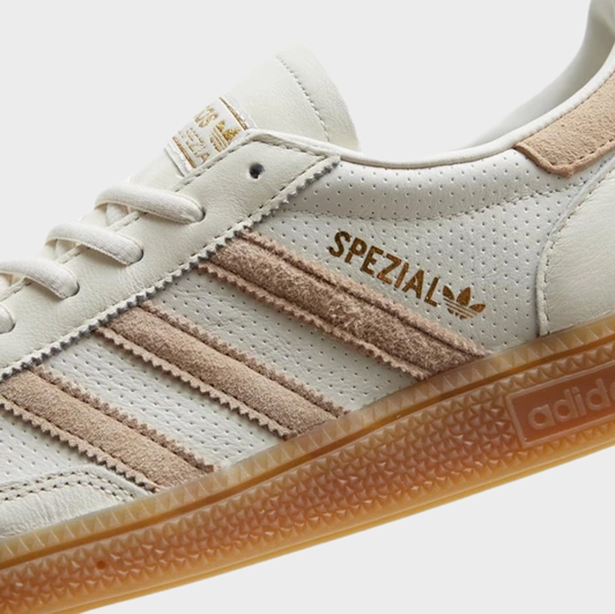 Soft Grip Abrasion Resistant Sole Adidas Handball Spezial OG JD White / Brown