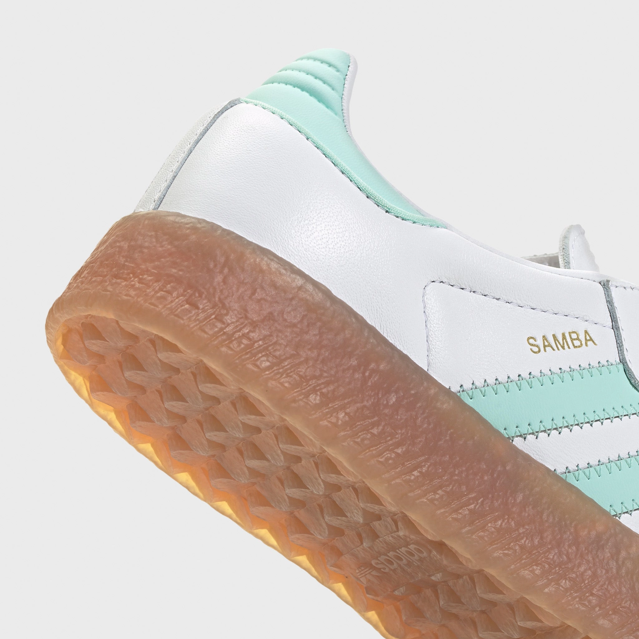 Track Fit adidas Juniors' Sambae White / Clear Mint - Gold Metallic
