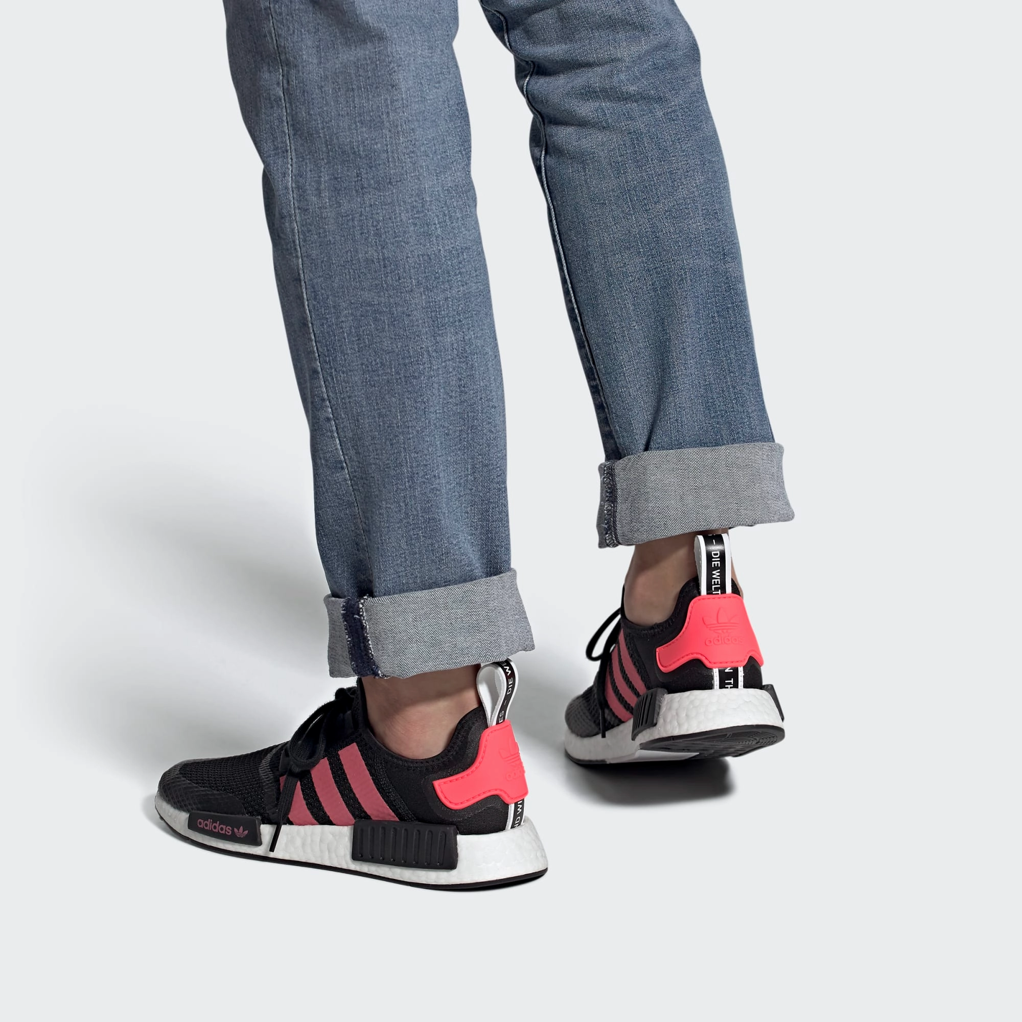 Multi-functional breathability Busy Days Adidas Men's NMD R1 Shoes - Core Black / Signal Pink / Cloud White