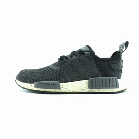 Off adapt to different paces ADIDAS NMD R1