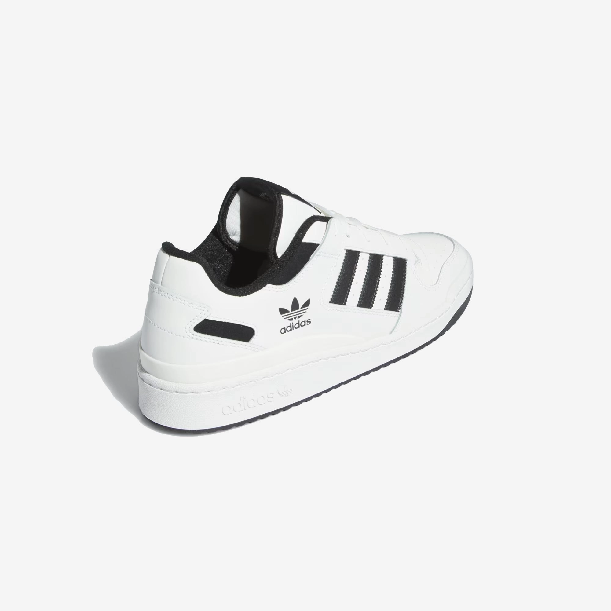 Decoupled Heel Construction Travel ADIDAS ORIGINALS | FORUM LOW CL { CORE WHITE/CORE BLACK