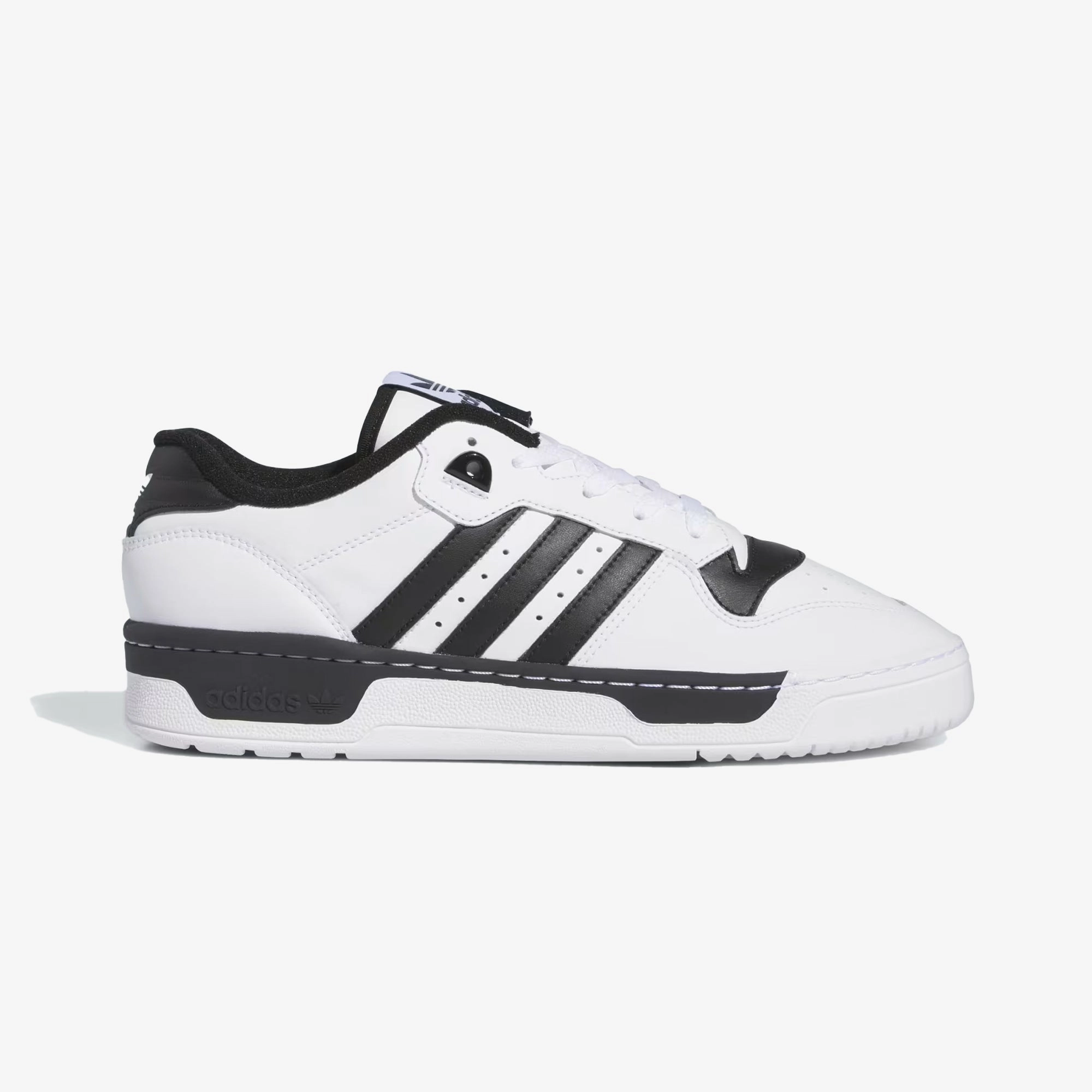 Dynamic silhouette Adidas Originals | RIVALRY LOW { CLOUD WHITE/CORE BLACK