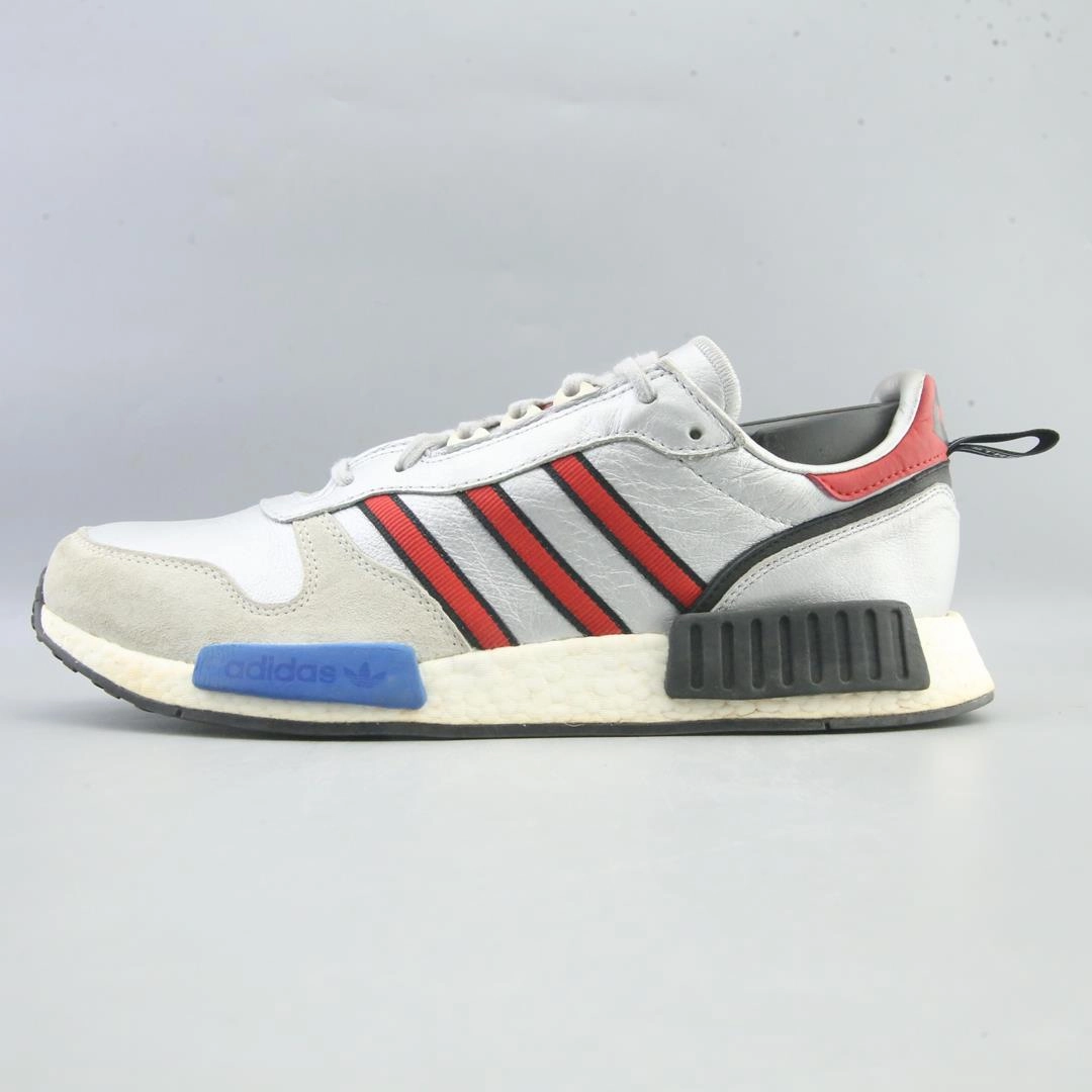 evening running in a tide pool area shoes ADIDAS RISING STAR X R1