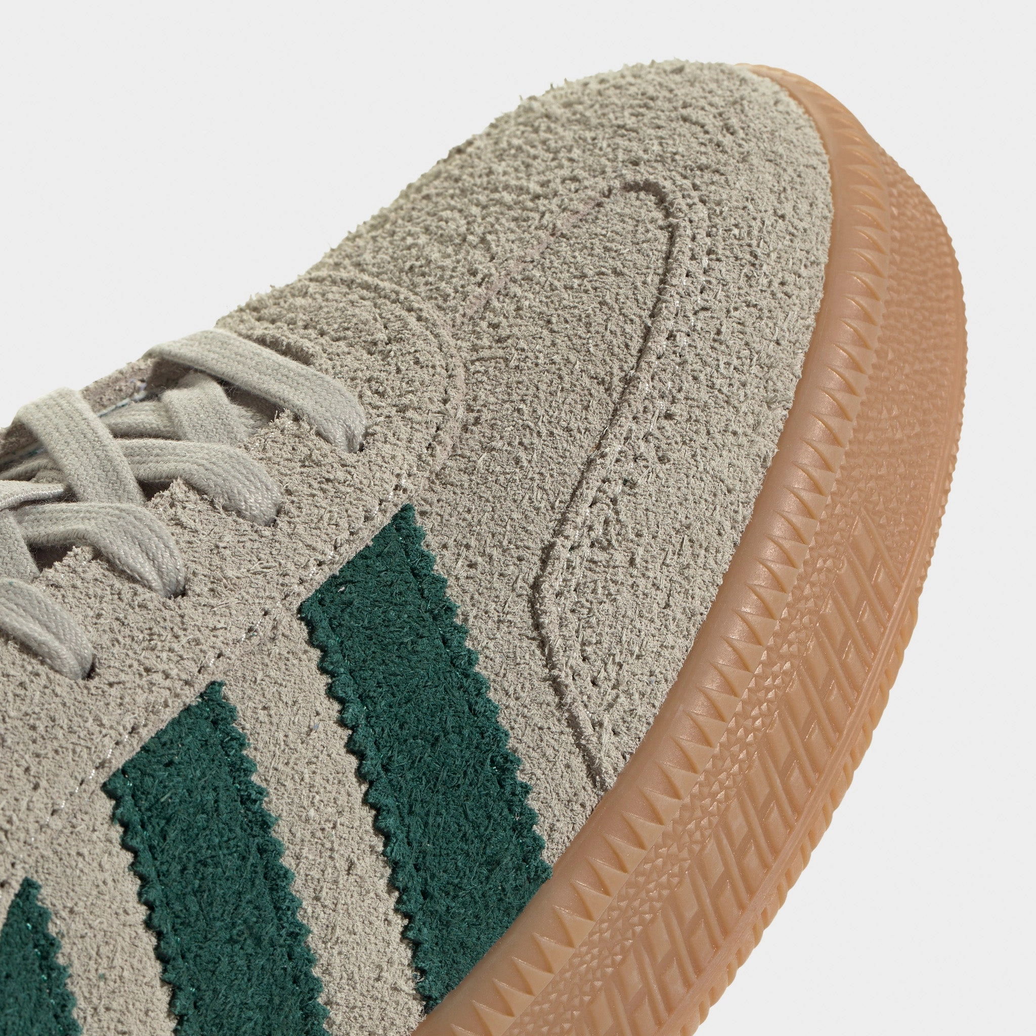 Padded Tongue Construction Memory Foam Adaptation adidas Samba XLG Putty Grey / Collegiate Green - Gum