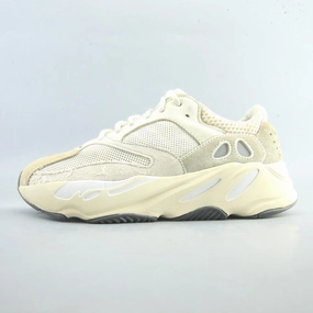 high - arched foot shoe adjustment ADIDAS YEEZY BOOST 700