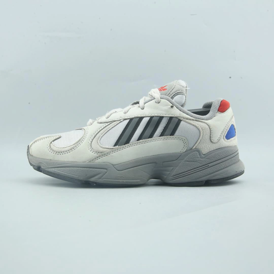mud shoes Air Cushioned Heel ADIDAS YUNG-1
