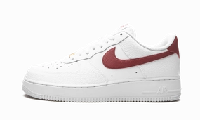 Spring Vibe Fast Outing Air Force 1 '07 Low "Team Red"