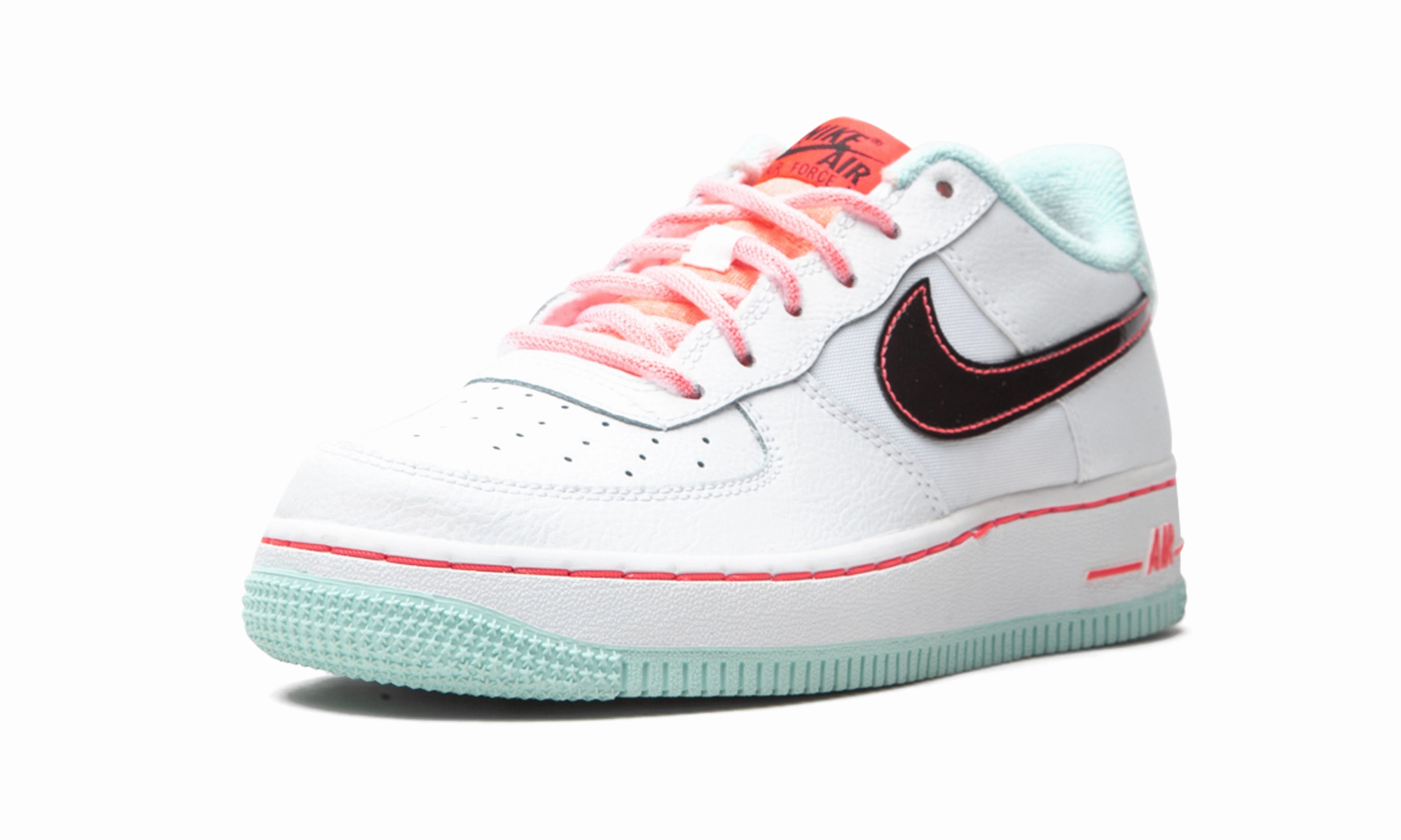 Air Force 1 '07 LV8 GS "White / Atomic Pink" Spring Ready Wood Hike