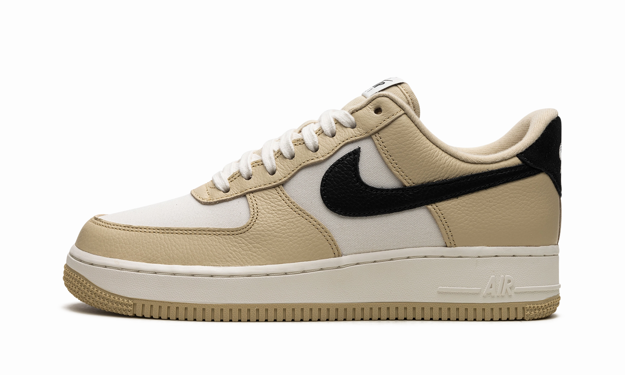 Free Step Air Force 1 '07 LX Low "Team Gold"