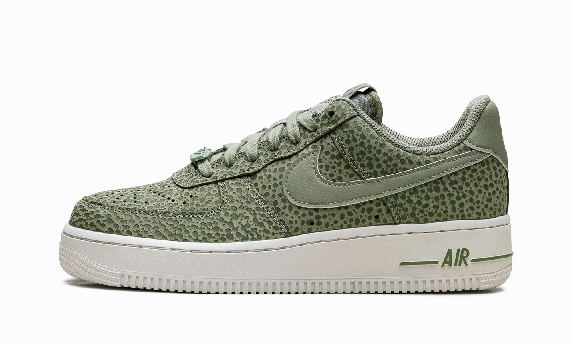 Drill Walk Lightweight Walking Shoes AIR FORCE 1 '07 WMNS "Green"
