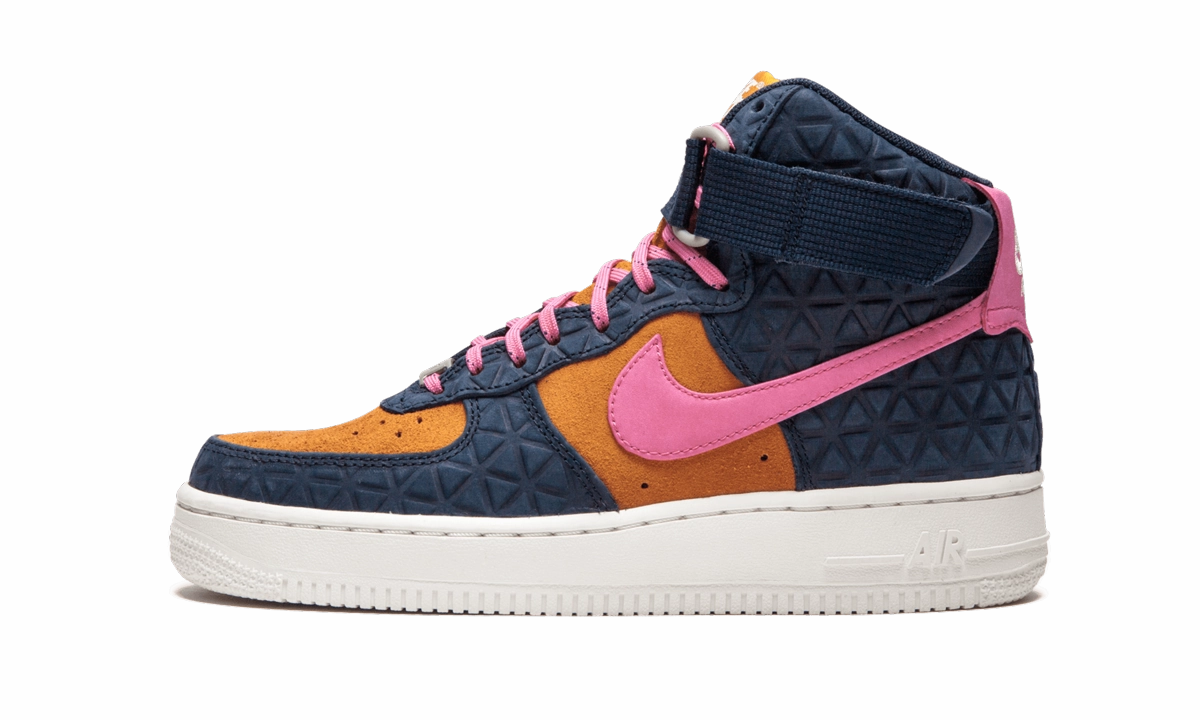 AIR FORCE 1 HI PRM SUEDE WMNS "Dynamic Pink" Trend Spot