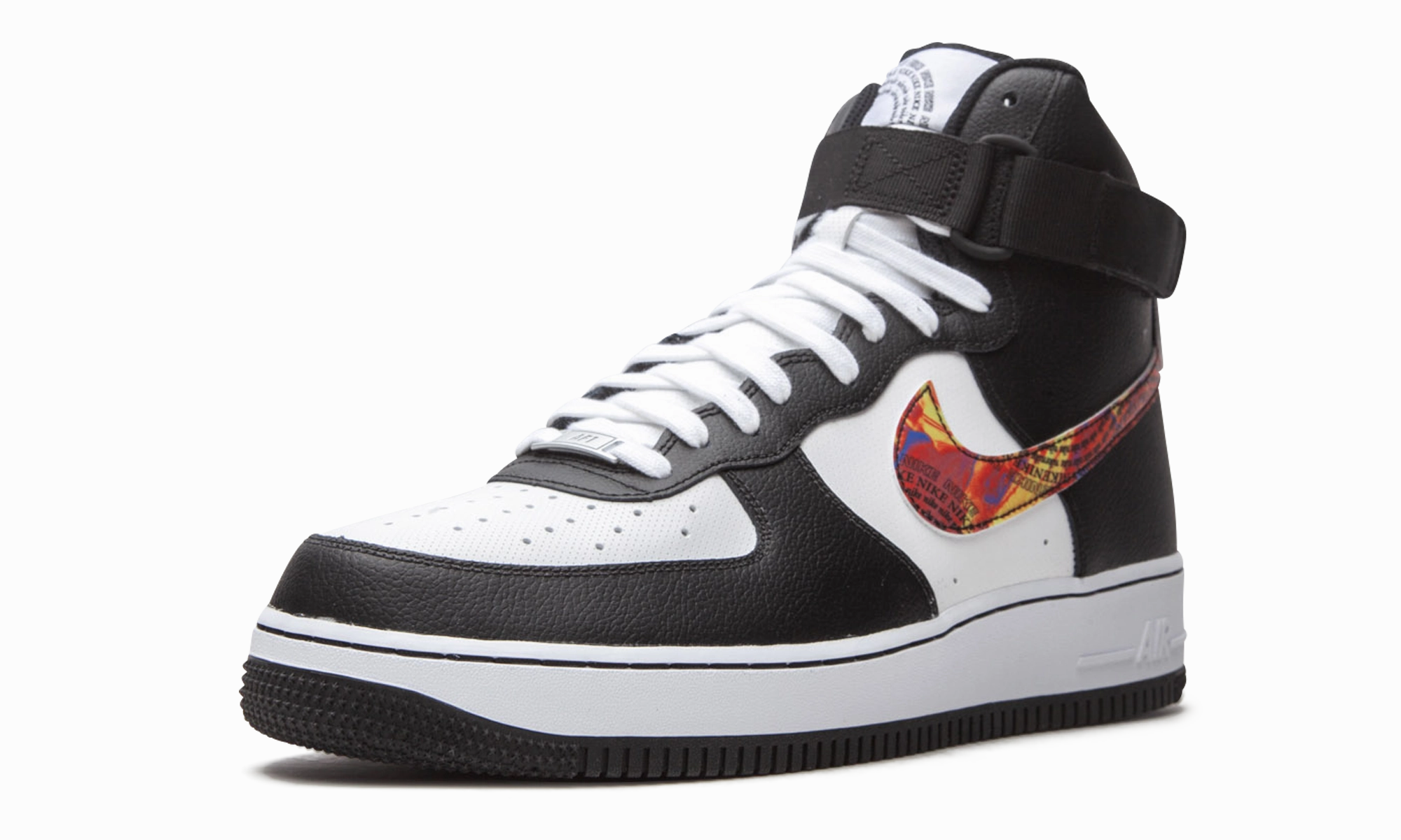 Air Force 1 High 07 LV8 Long Stroll