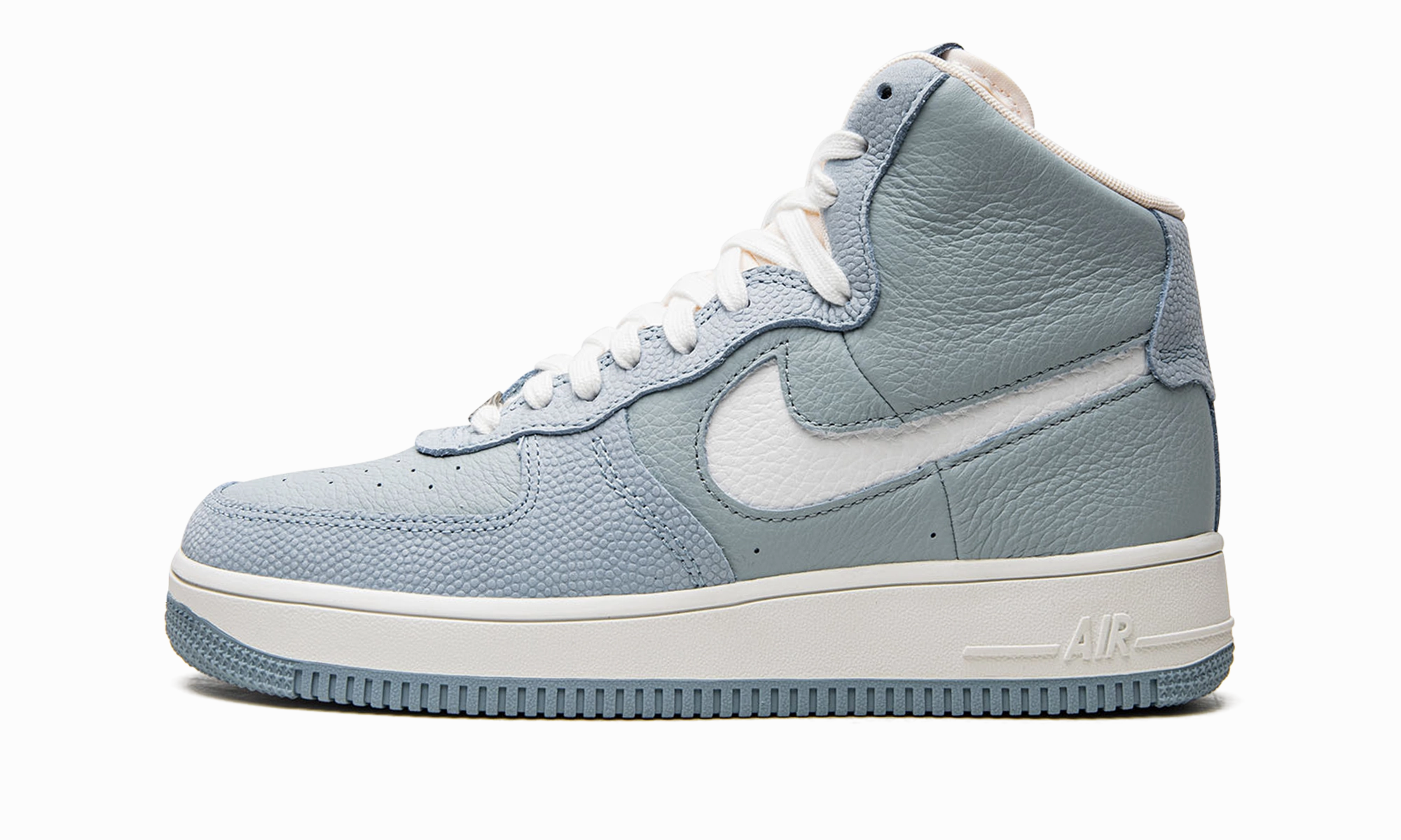 AIR FORCE 1 HIGH SCULPT MNS WMNS "Worn Blue" Effortless Style