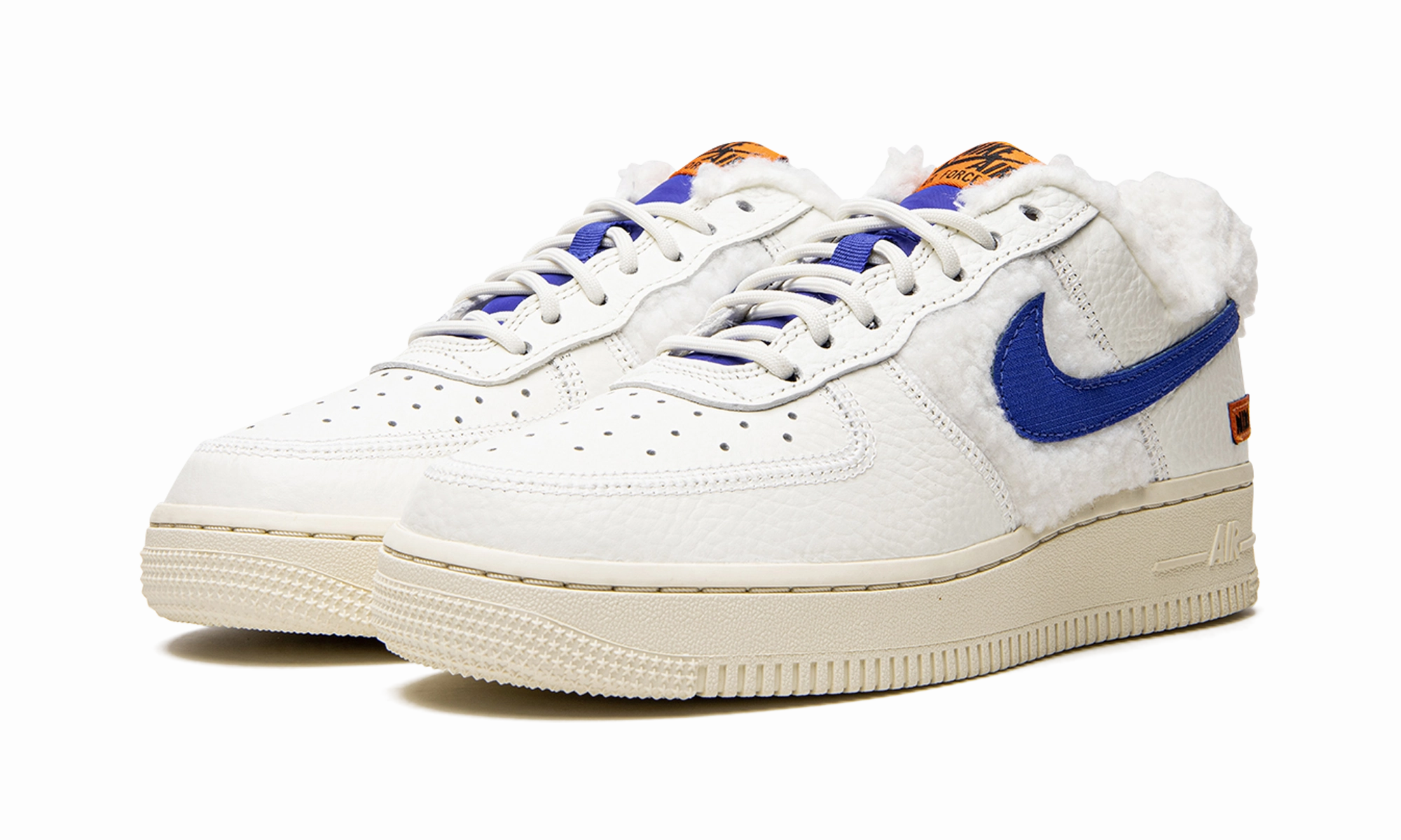 AIR FORCE 1 LO '07 MNS WMNS "Sherpa Fleece" Comfortable Style Fog Step