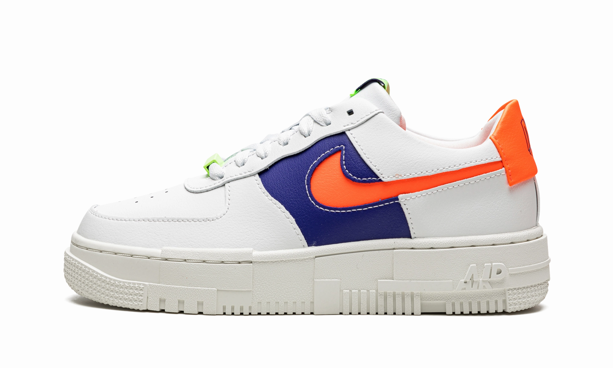 AIR FORCE 1 LO PIXEL MNS WMNS "White Concord Crimson" Padded