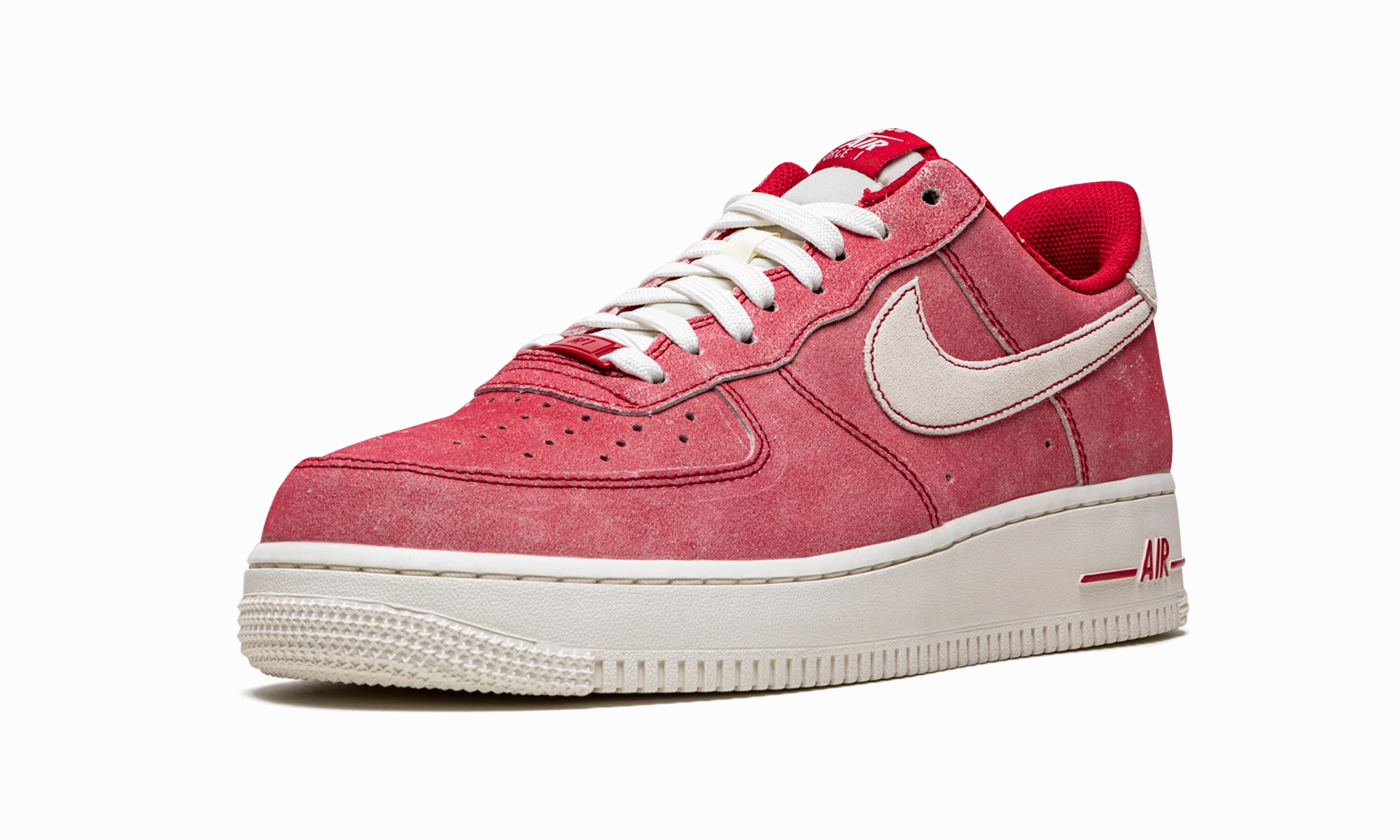 Air Force 1 Low '07 LV8 "Dusty Red" Fashion Daily