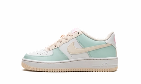 Adaptive Fit Eco Friendly Air Force 1 Low GS "Emerald Rise / Guava Ice"