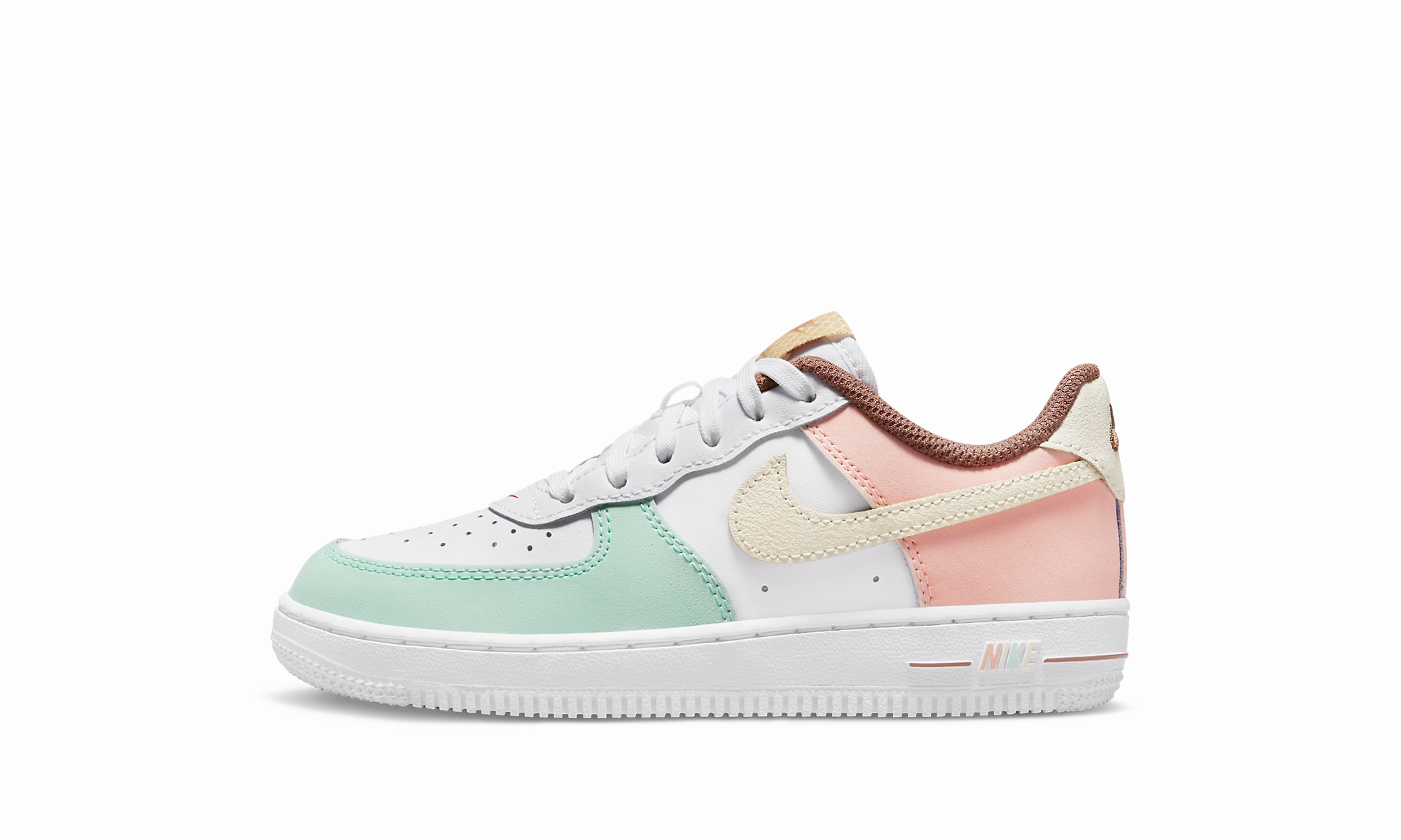 Air Force 1 Low LV8 PS "ICE CREAM" Street Motion