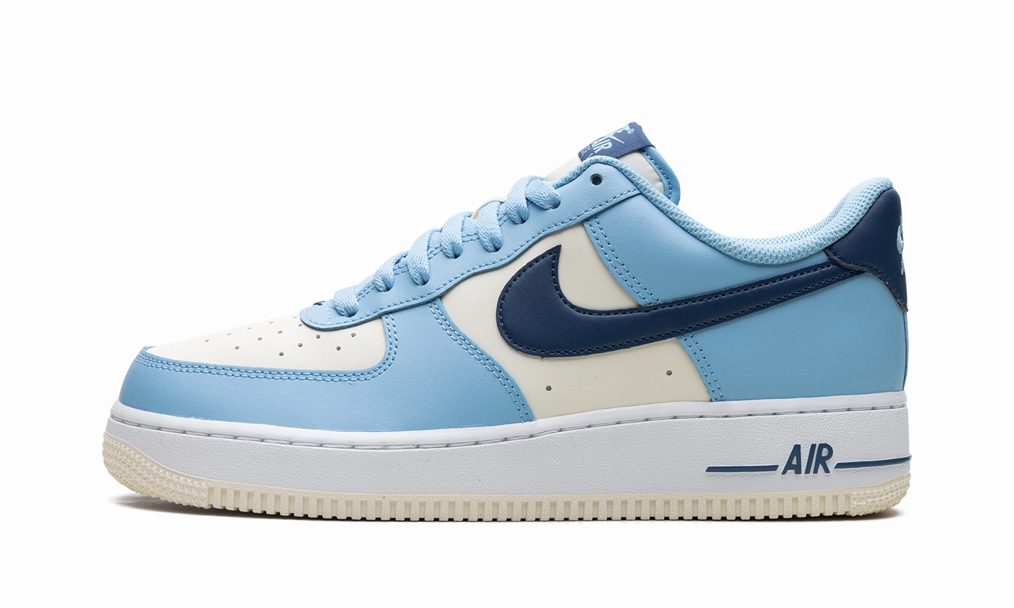 Air Force 1 Low "Aquarius Blue Coconut Milk" Chill Walk