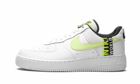 Air Force 1 Low "Worldwide White Volt" Foot Motion