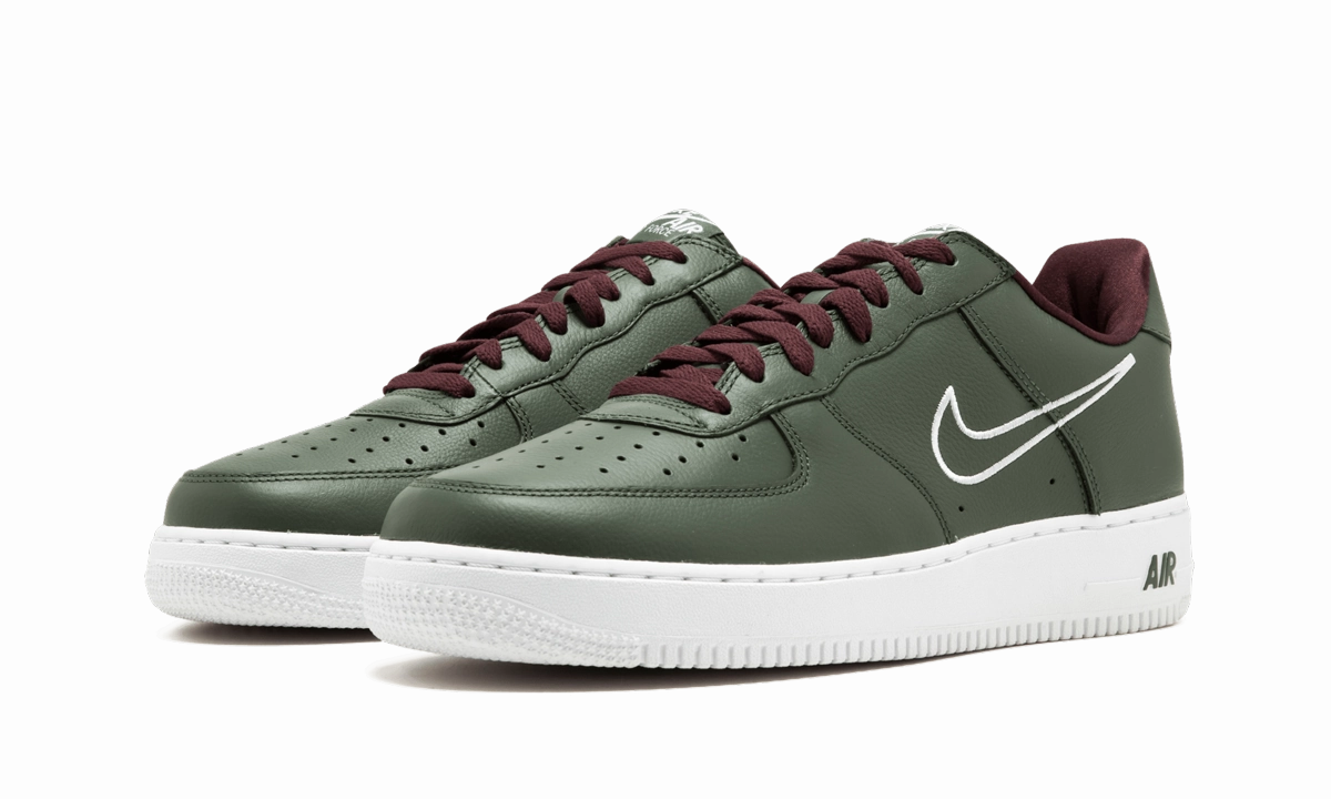 Air Force 1 Low Retro "Hong Kong" Foot Daily