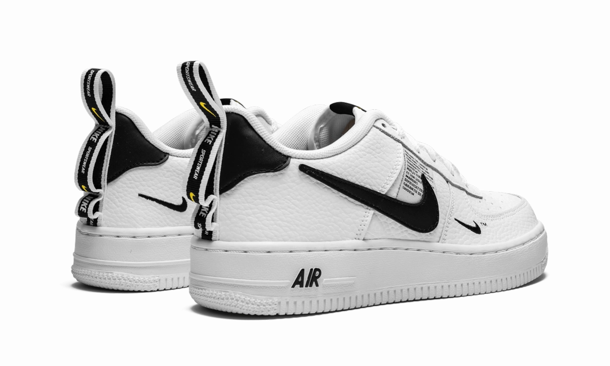Air Force 1 LV8 Utility (GS) Snack Step