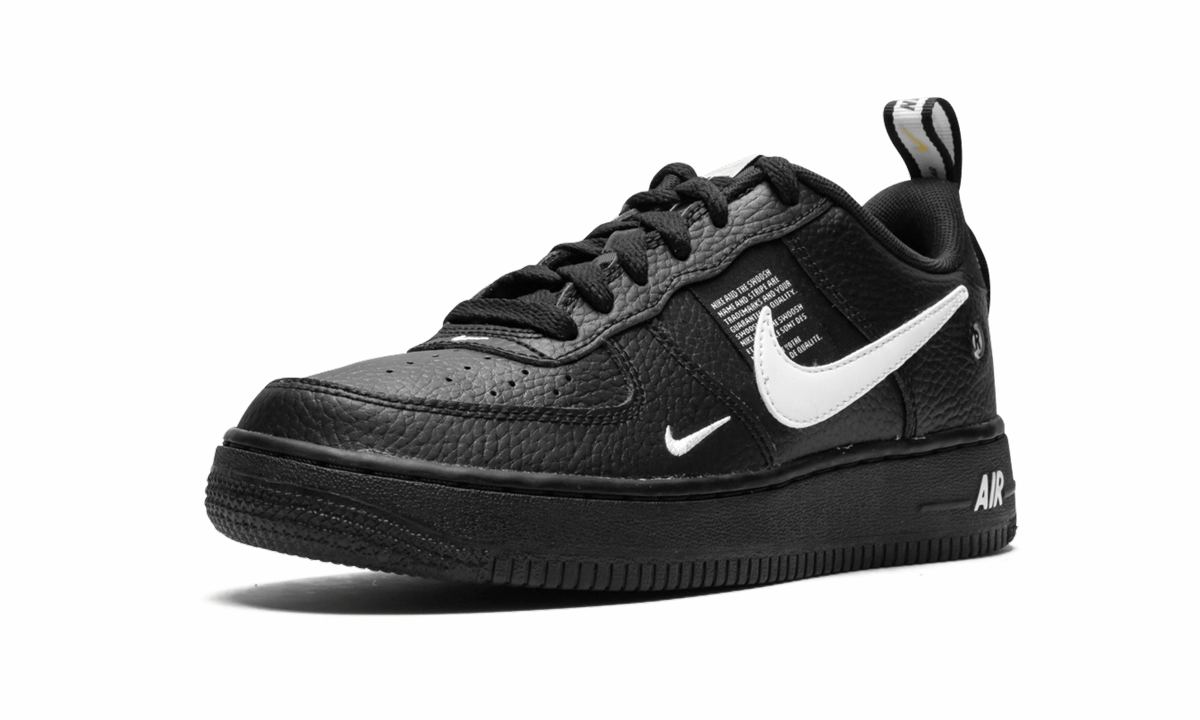 Air Force 1 LV8 Utility (GS) Follow Step