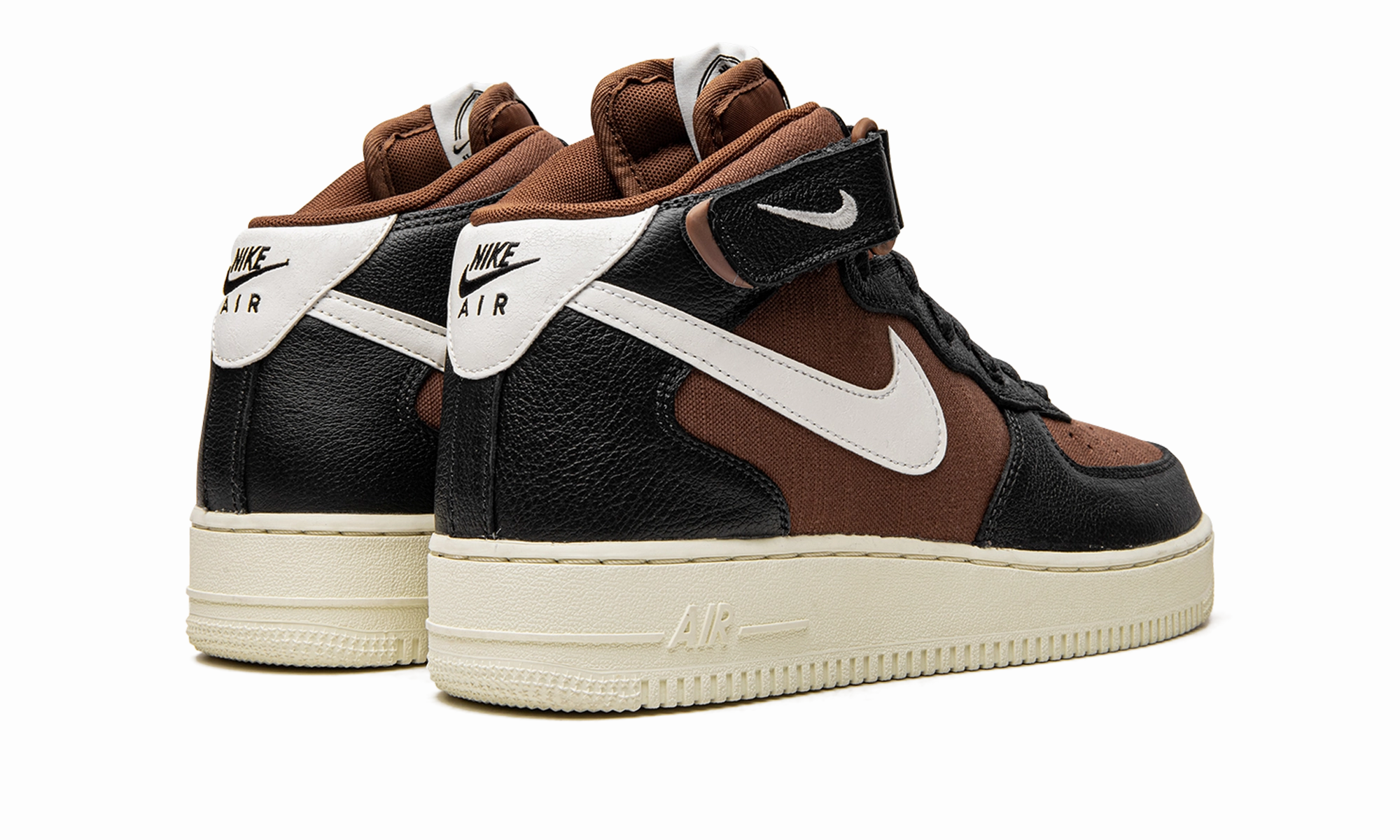 Sporty Air Force 1 Mid ' 07 LUX "Certified Fresh"