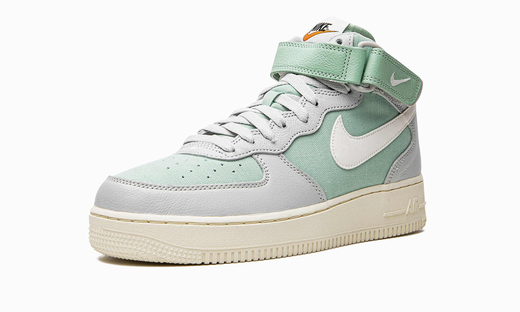 Air Force 1 Mid '07 LX "Grey Fog Enamel Green" Star Hike