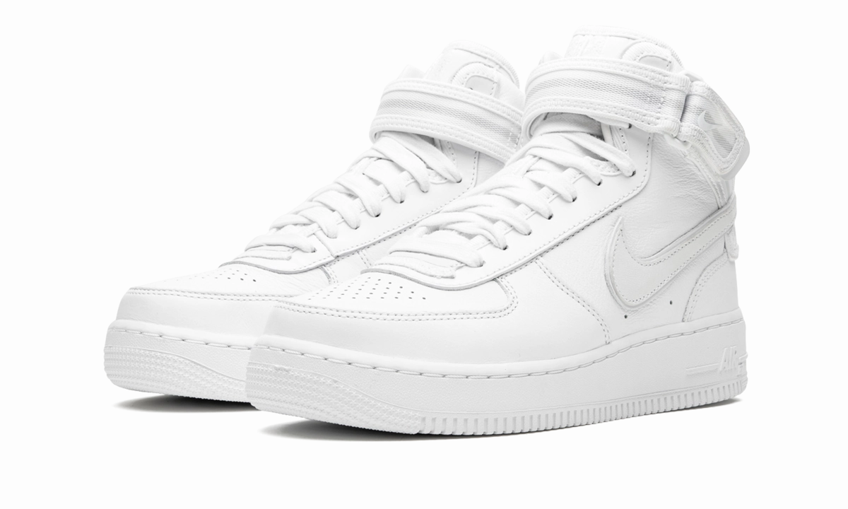 Air Force 1 Mid SP/Tisci "Riccardo Tisci - Triple White" On Feet