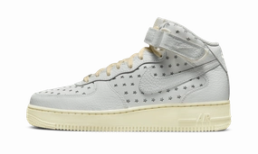 AIR FORCE 1 MID WMNS "CUT OUT STARS" Urban Look Catch Step