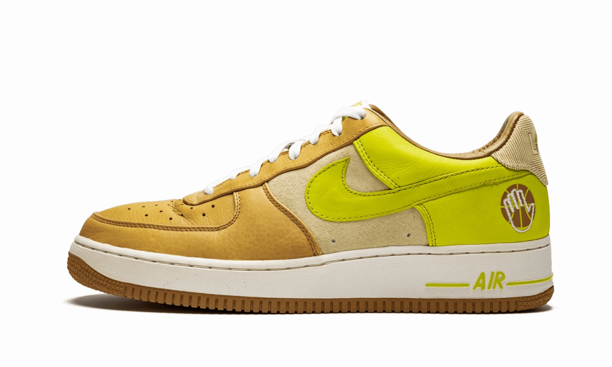 Relax Vibe Easy   wear Air Force 1 Premium '07 "Bobbito"