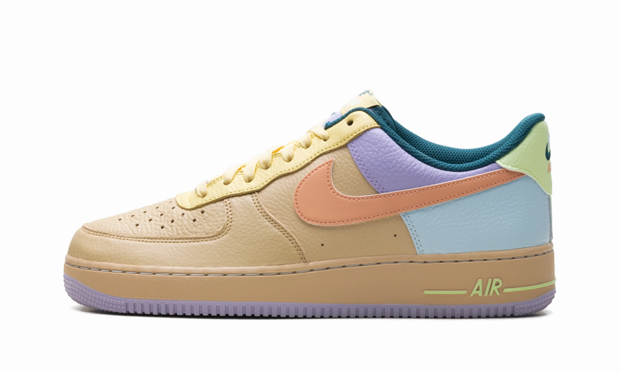 Air Force 1 "Easter" Guide Hike Bush Step