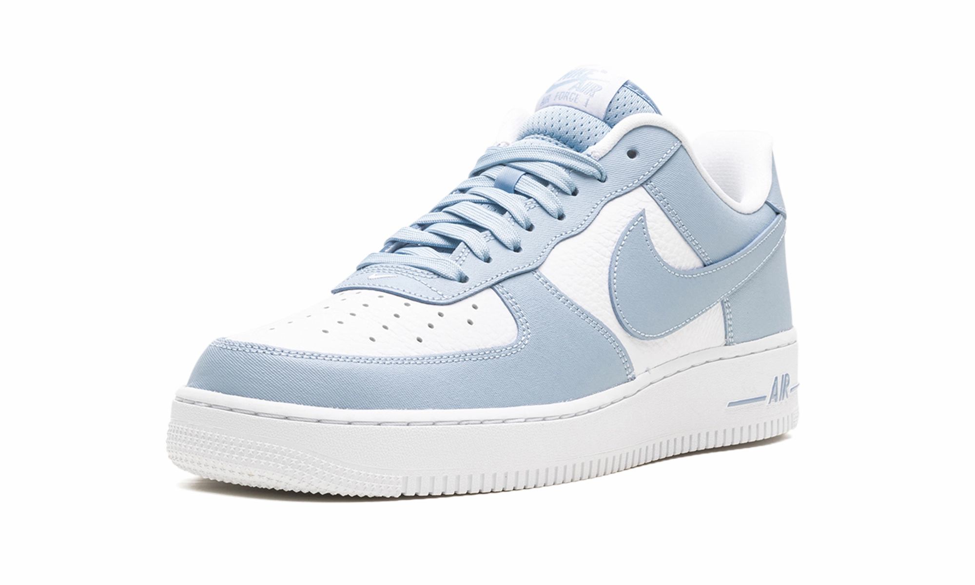 Effortless Move Air Force 1 "Light Armory Blue"