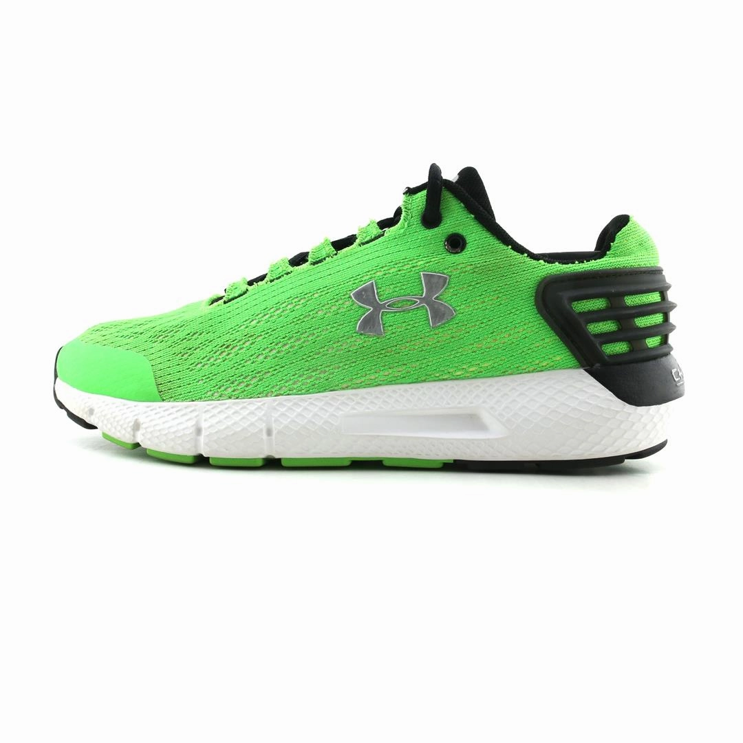 UNDER ARMOUR CHARGED ROGUE Porous Mesh Ventilation Comfort Design