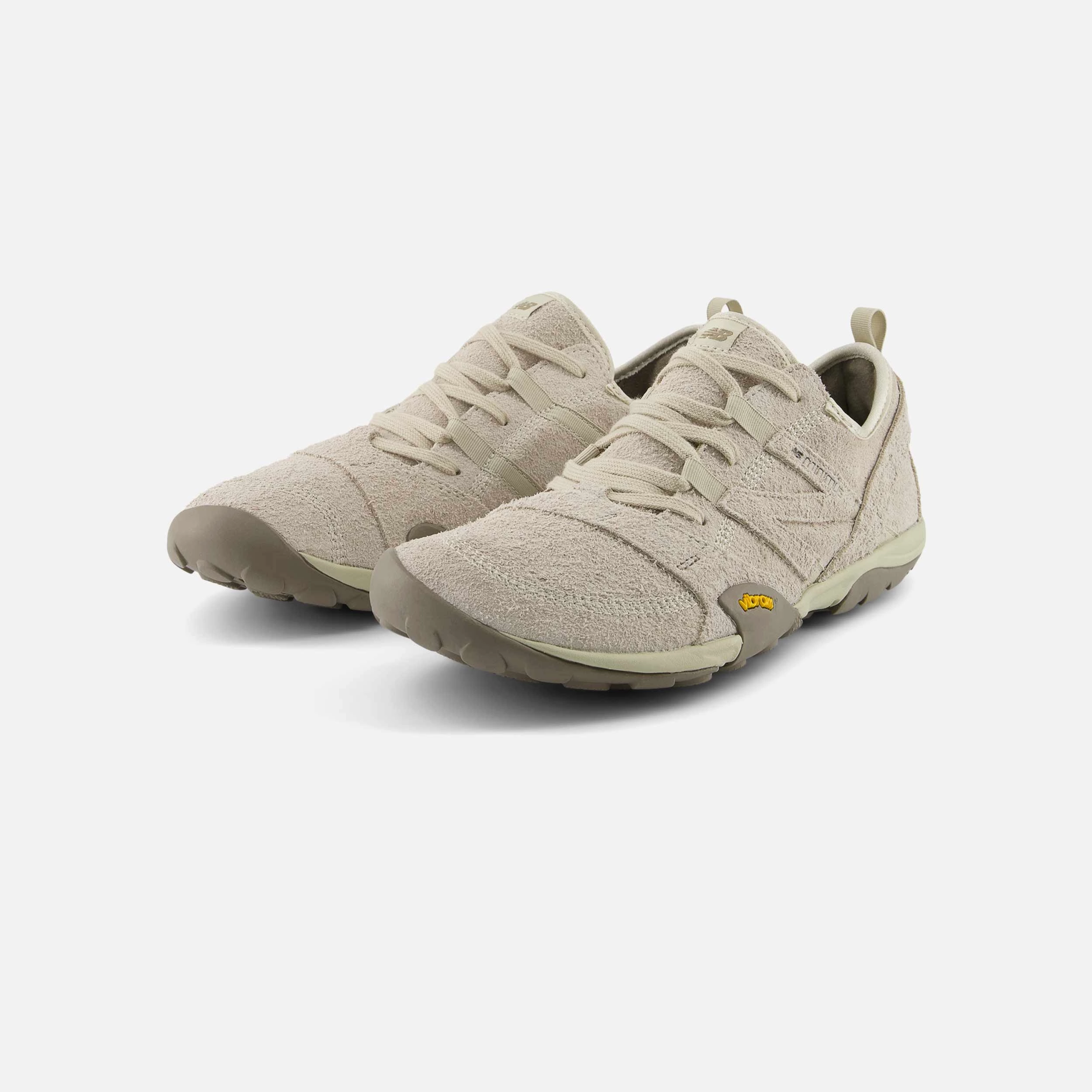 MT10 Steady Steps Sustainable Material Blend