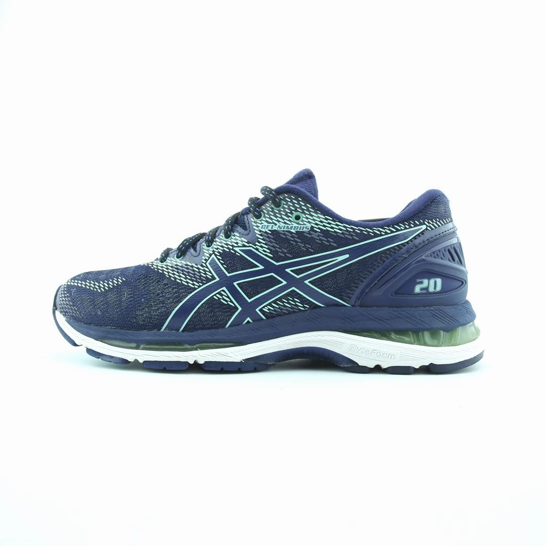 MoistureWicking Micro Adjustment Lacing System ASICS GEL NIMBUS 20