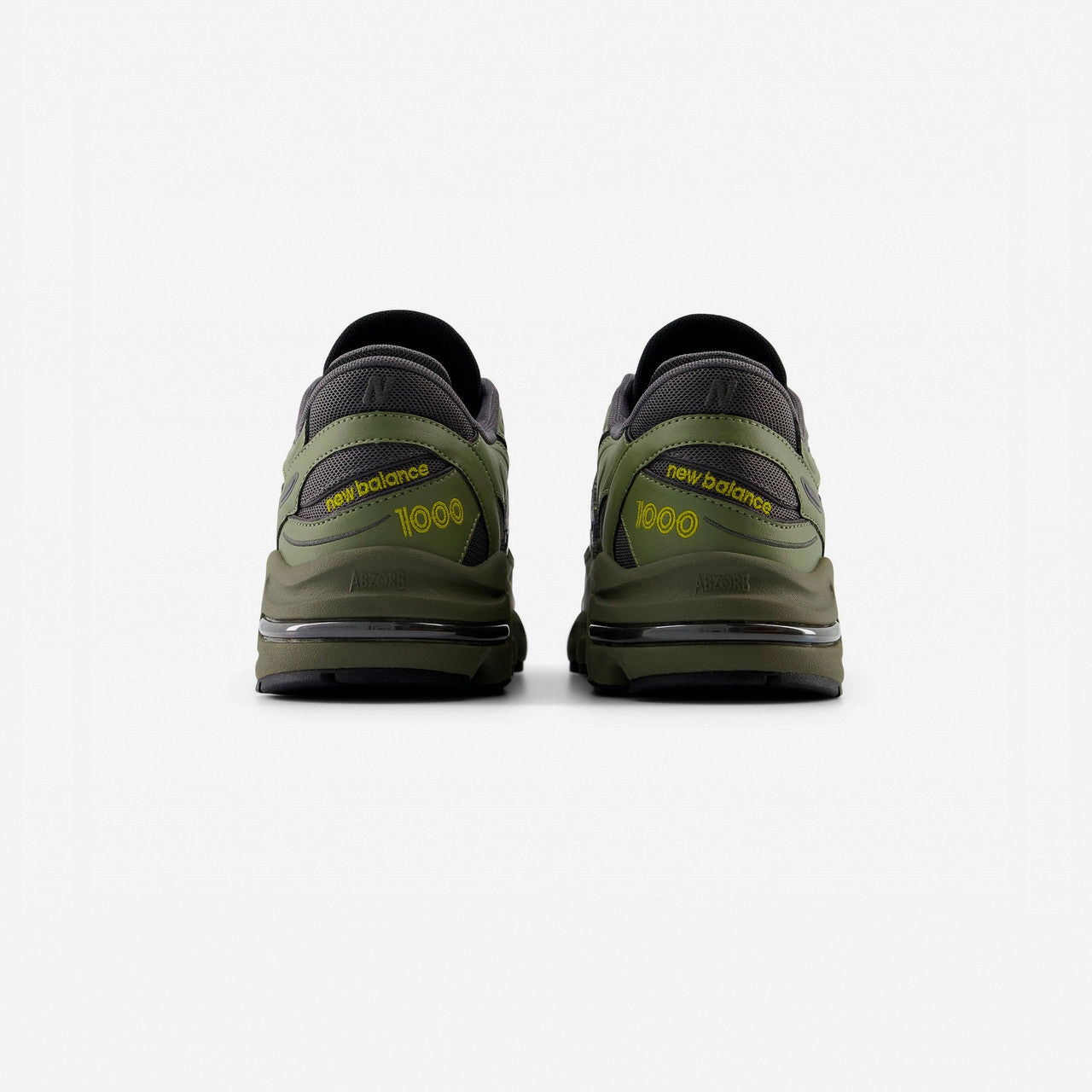 Classic Fit Responsive cushioning 1000