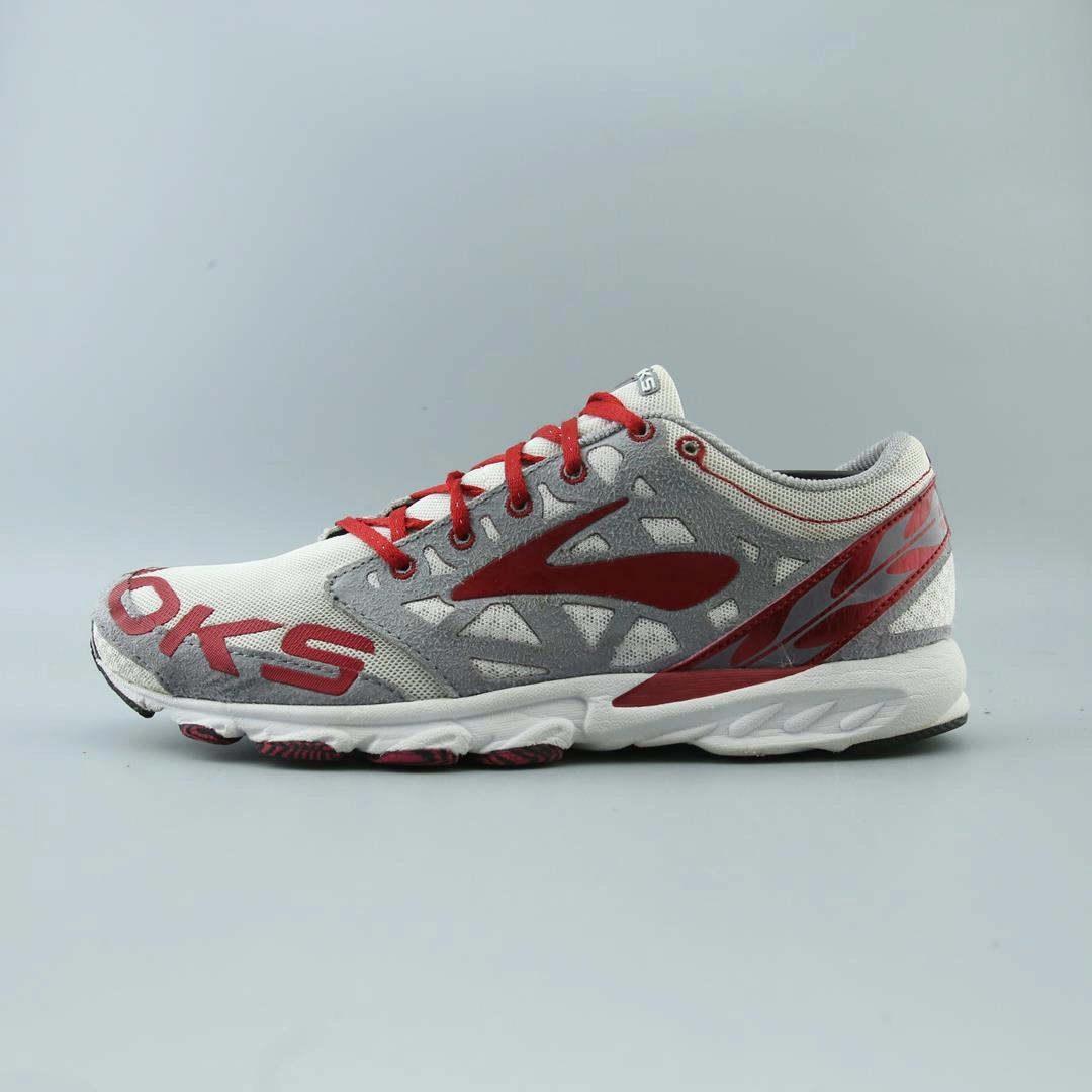 BROOKS T7 competition shoes