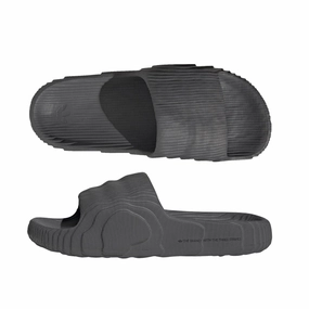 ADILETTE 22 Airflow Optimized Structure Eco Wear