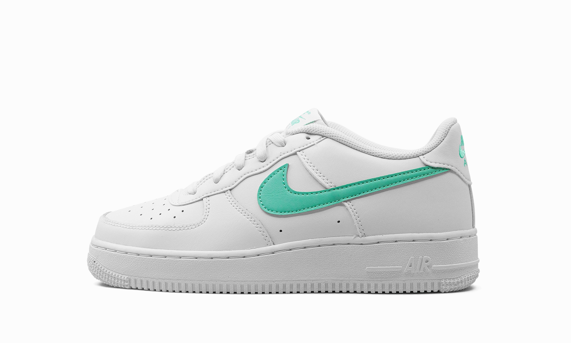 Bush Hike Light Fit Air Force 1 Low GS "Summit White Emerald Rise"