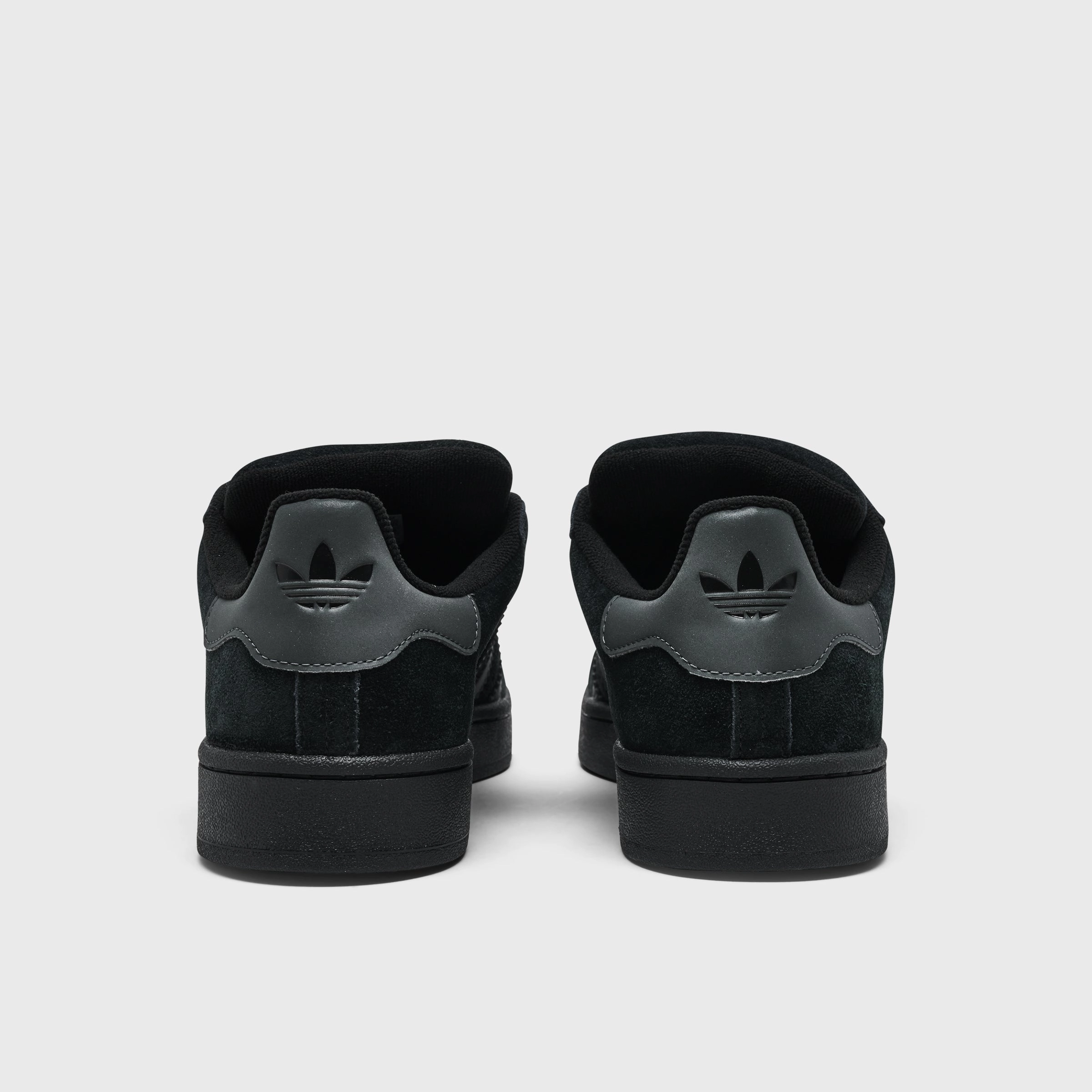 Adidas Campus 00s Black / Black  - Grey Essential Look