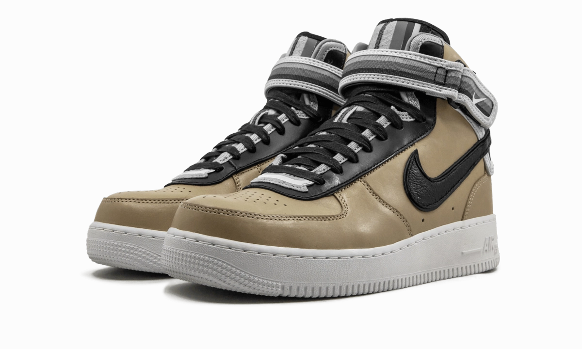 Air Force 1 Mid SP / Tisci "Tan" Walk Time
