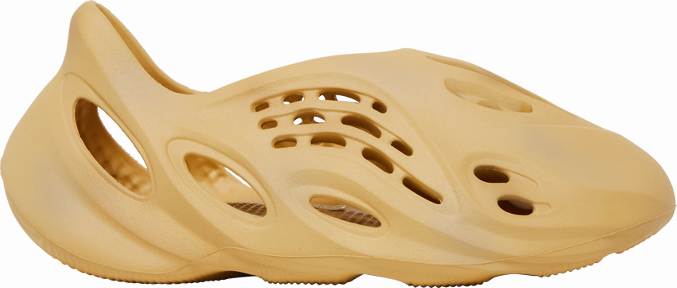 Durable Lace System Yeezy Foam Runner 'Desert Sand' - GV6843