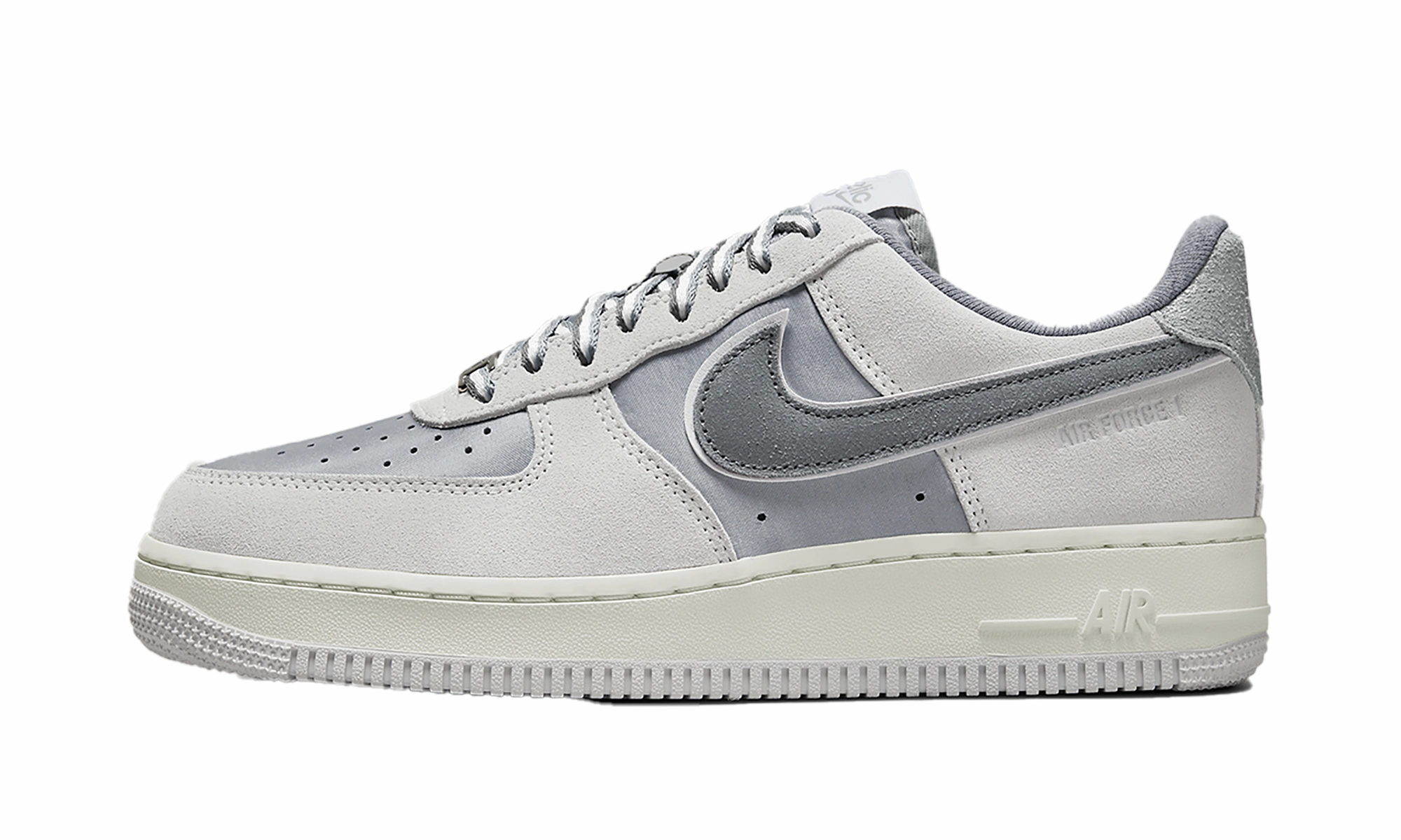 Air Force 1 '07 LX WMNS "Athletic Club - Light Smoke Grey'" Sand Hike